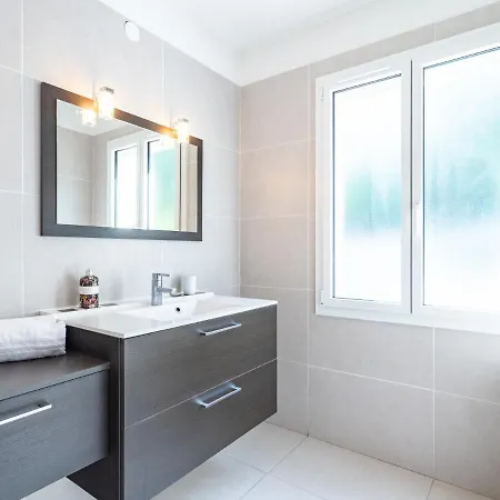 Vila Aurval By Interhome